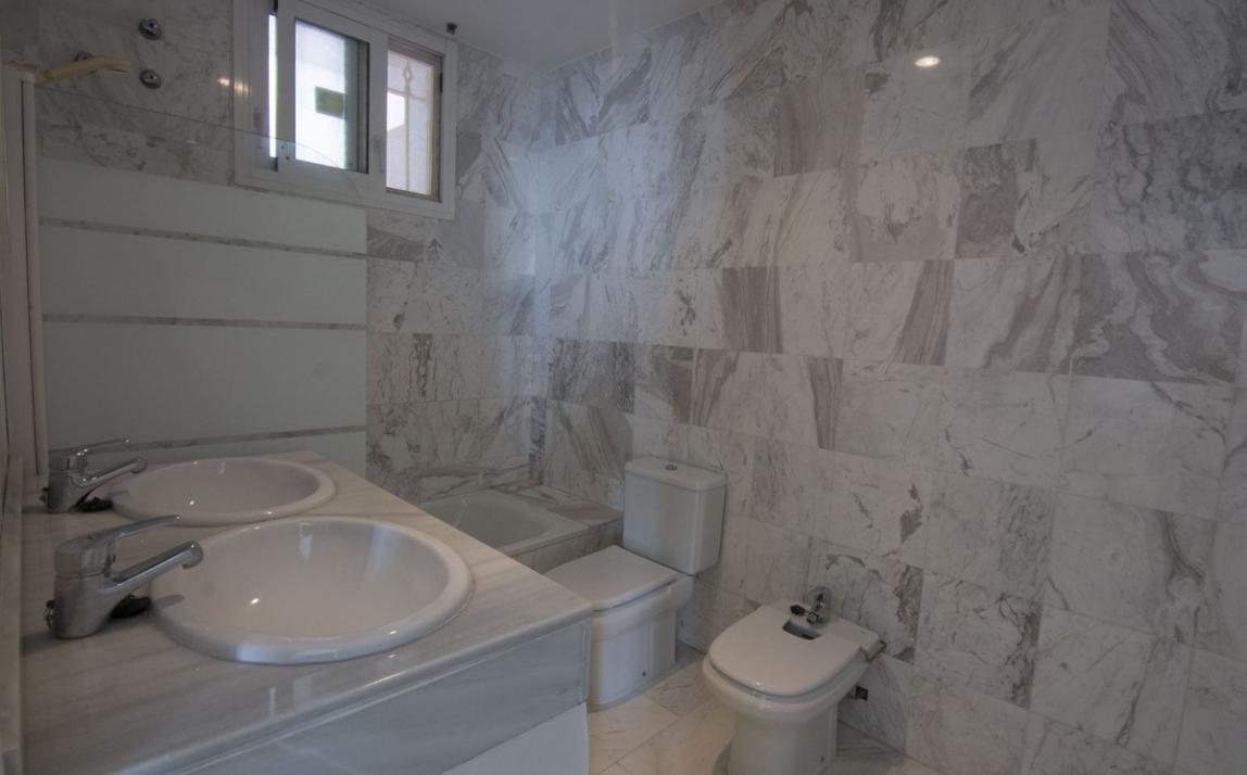 Apartment - Ground Floor, La Mairena Costa del Sol Málaga R5044642 12