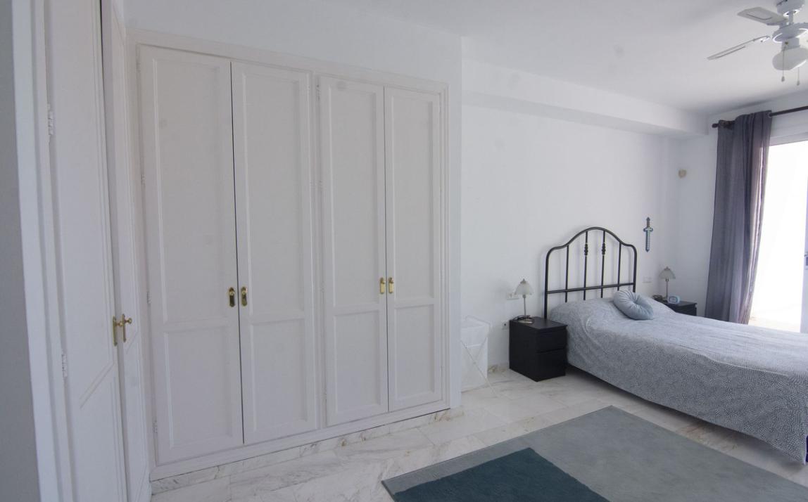 Apartment - Ground Floor, La Mairena Costa del Sol Málaga R5044642 13