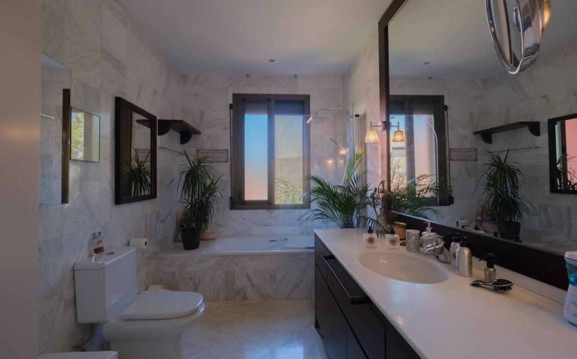 Apartamento - Planta Primera, La Mairena Costa del Sol Málaga R5146630 16