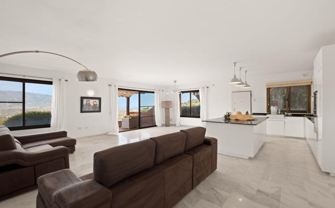 квартира - Цокольный этаж, La Mairena Costa del Sol Málaga R5456089 1