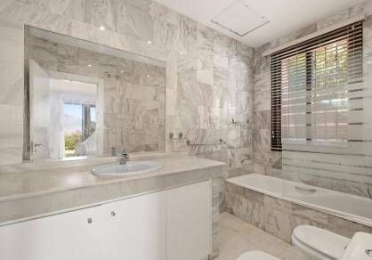 Apartment - Ground Floor, La Mairena Costa del Sol Málaga R5456089 44