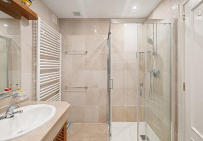 Apartment - Ground Floor, La Mairena Costa del Sol Málaga R5483449 68