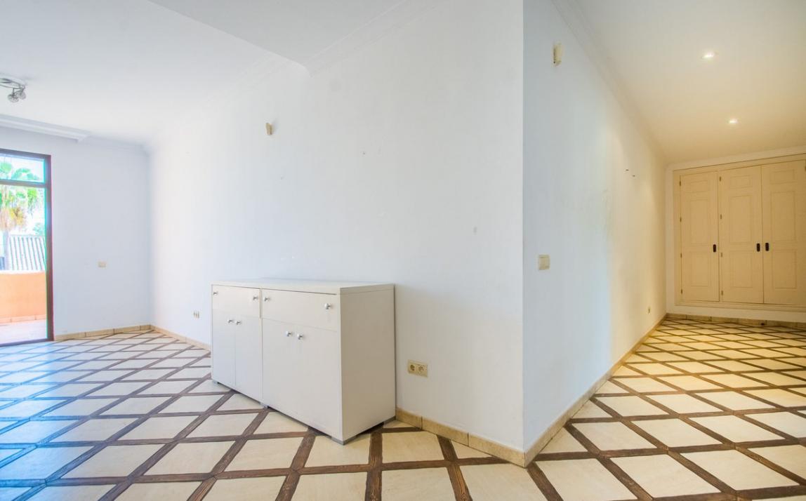 Apartment - Middle Floor, Cancelada Costa del Sol Málaga R4001653 5