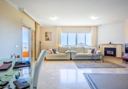 Apartment - Middle Floor, La Mairena Costa del Sol Málaga R3946102 19