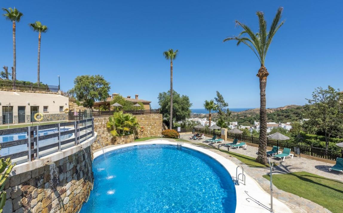 Apartment - Middle Floor, La Mairena Costa del Sol Málaga R4286878 12