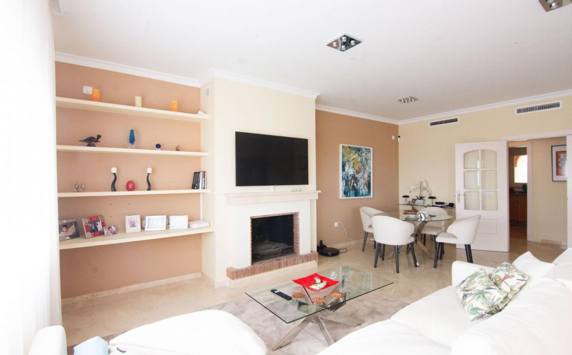 Apartment - Middle Floor, La Mairena Costa del Sol Málaga R4895140 3