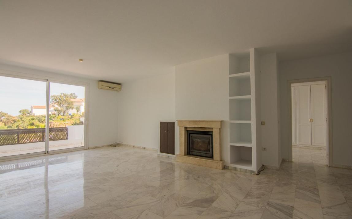 Apartment - Middle Floor, La Mairena Costa del Sol Málaga R4942219 5