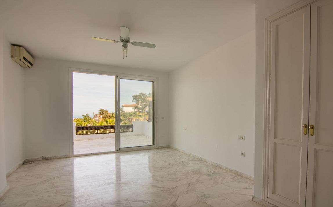 Apartment - Middle Floor, La Mairena Costa del Sol Málaga R4942219 6