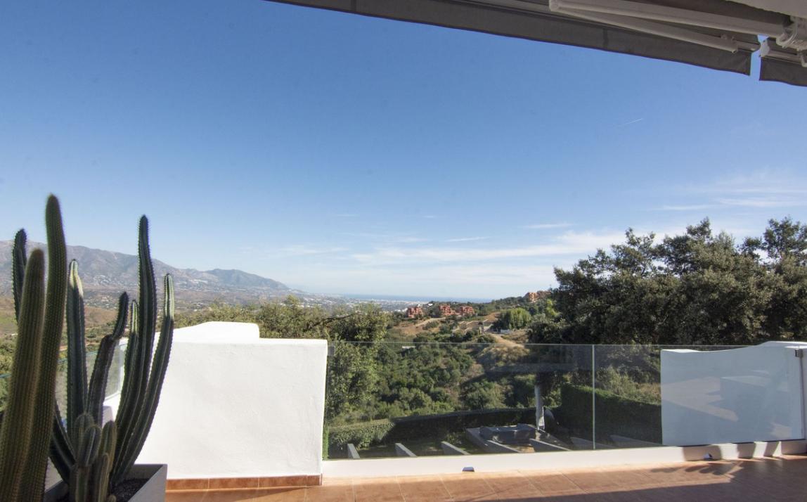 Apartment - Middle Floor, La Mairena Costa del Sol Málaga R5223301 1