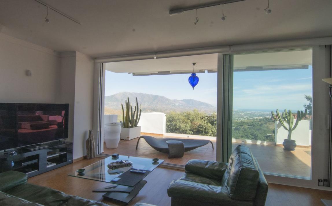 Apartment - Middle Floor, La Mairena Costa del Sol Málaga R5223301 4