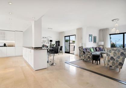 First line beach Penthouse, golden mile, MARBELLA R4747999 33