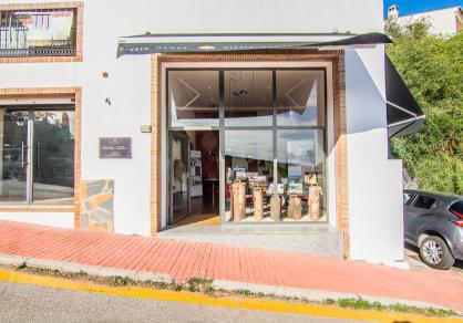 Commercial - Shop, La Mairena Costa del Sol Málaga R3575893 10
