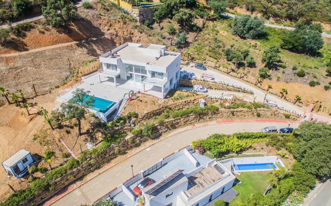 Villa - Detached, La Mairena Costa del Sol Málaga R3041024 28