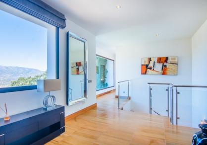 Detached villa, La Mairena Costa del Sol Málaga R4014346 95