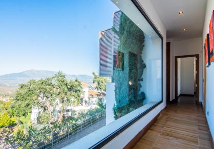 Detached villa, La Mairena Costa del Sol Málaga R4014346 96