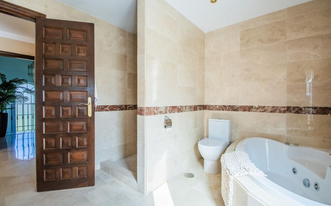 Вилла - Особняк, La Mairena Costa del Sol Málaga R4723663 25