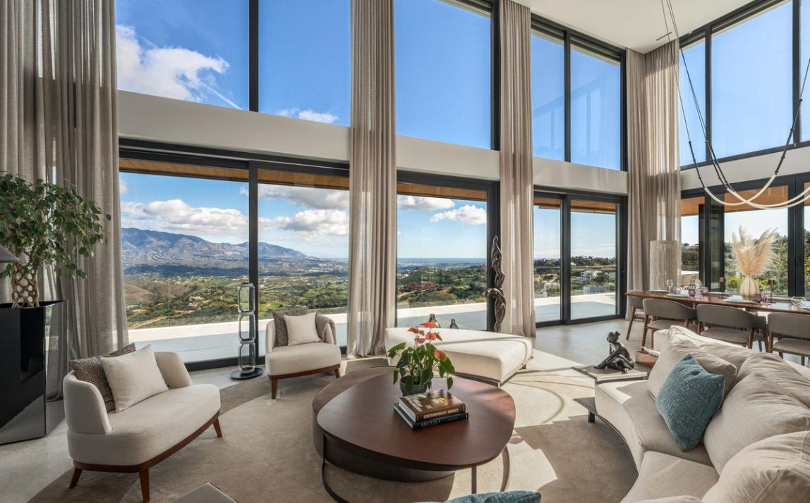 Modern Villa great sea views, La Mairena, Marbella  R5002135 2
