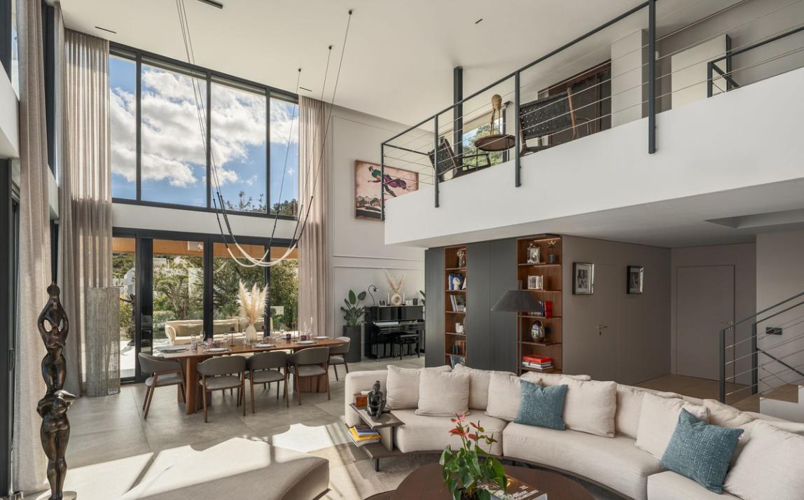 Modern Villa great sea views, La Mairena, Marbella  R5002135 5