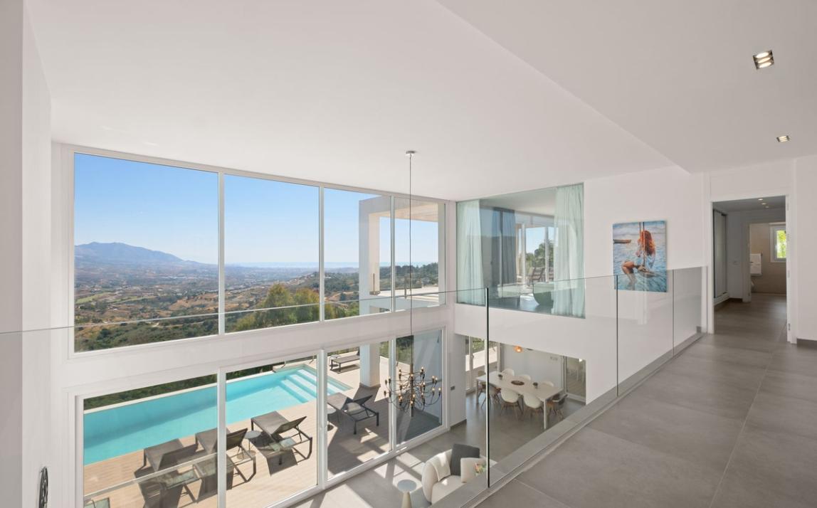Villa - Detached, La Mairena Costa del Sol Málaga R5392924 1