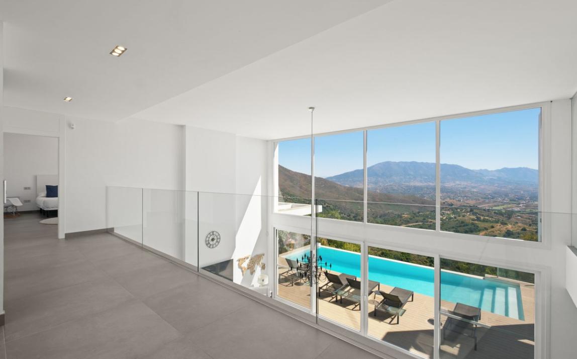 Villa - Detached, La Mairena Costa del Sol Málaga R5392924 16