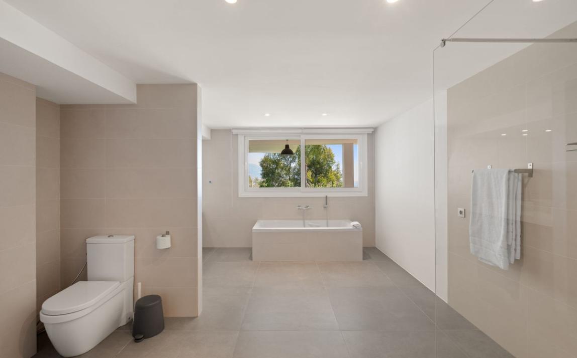 Villa - Detached, La Mairena Costa del Sol Málaga R5392924 42