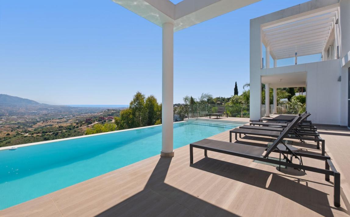 Villa - Detached, La Mairena Costa del Sol Málaga R5392924 52