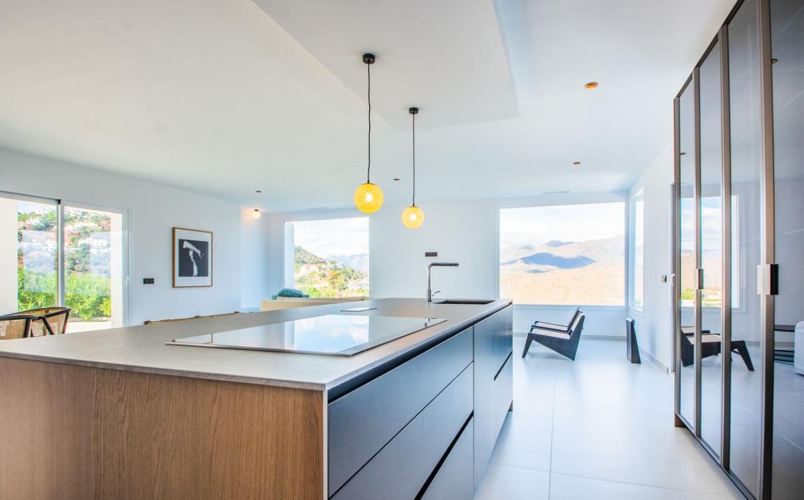 Villa - Detached, La Mairena Costa del Sol Málaga R5469124 7