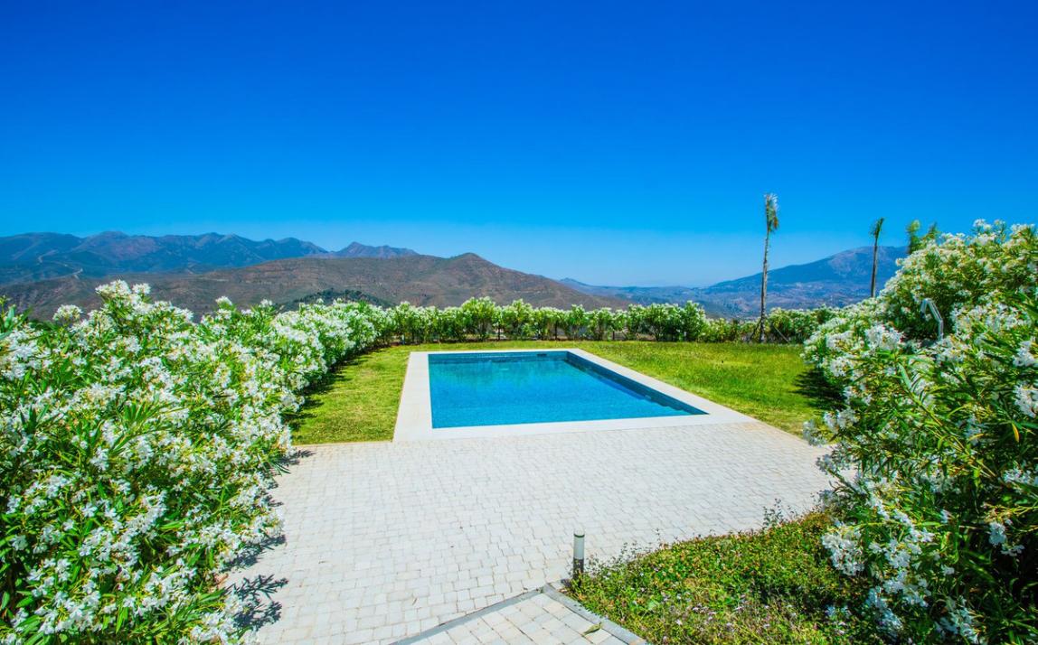Villa - Detached, La Mairena Costa del Sol Málaga R5469124 10
