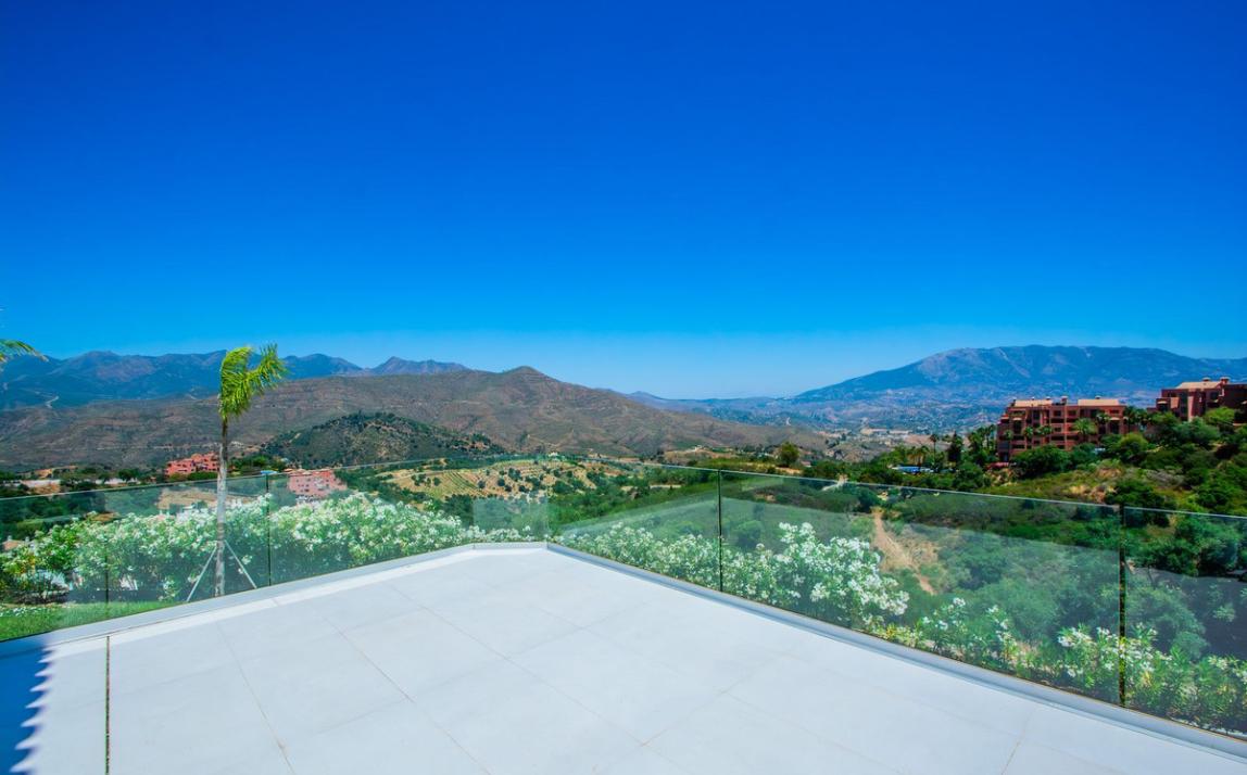 Villa - Detached, La Mairena Costa del Sol Málaga R5469124 15