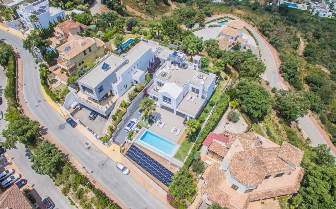 Villa for short term rental, La Mairena, in the hills above Marbella 37