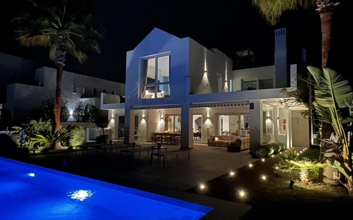 Villa for short term rental, La Mairena, in the hills above Marbella 38