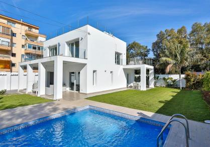 Modern villa for sale The Golden Mile Marbella R3166873 91